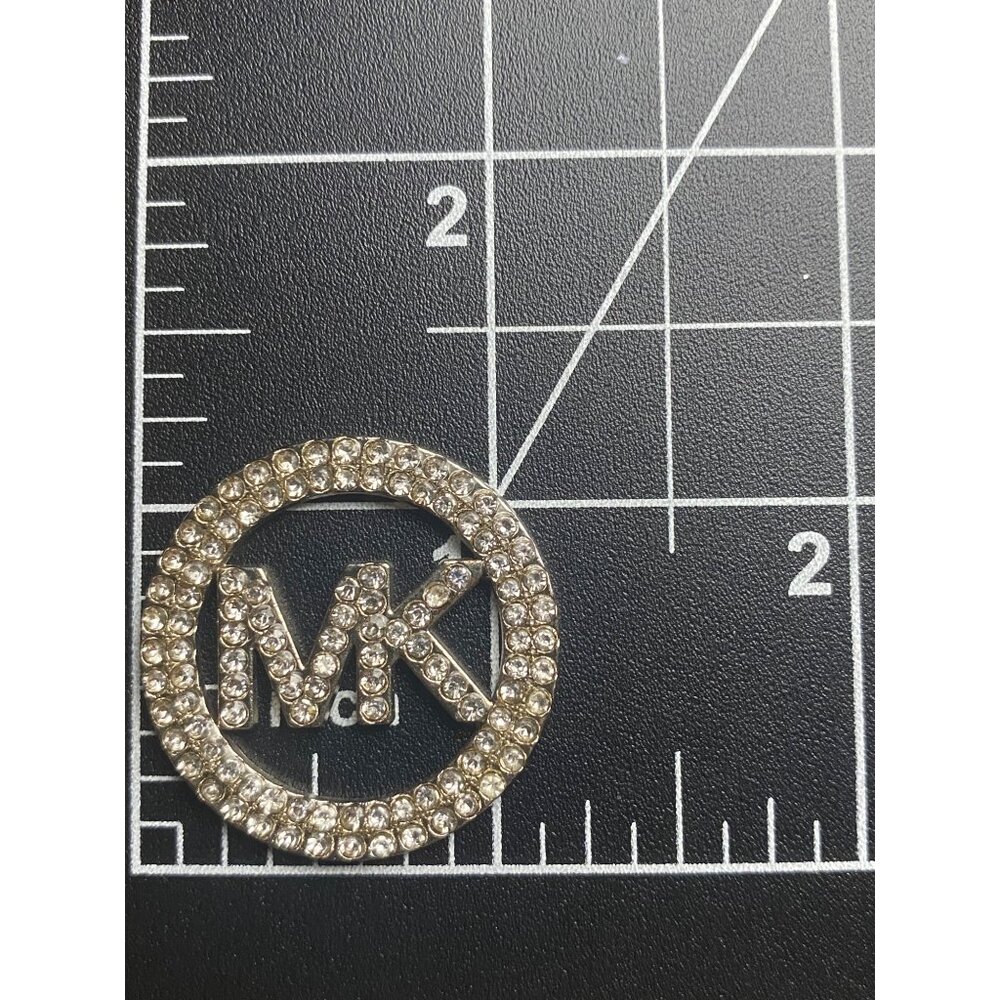 Michael Kors MK Logo Rhinestone Emblem H1326 Silver Tone Replacement Badge 1.25" - Picture 3 of 4